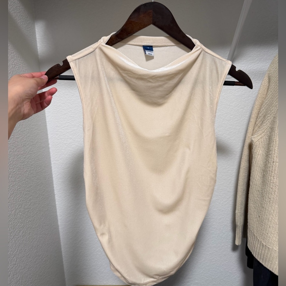 Old Navy Cream Tank Top